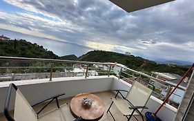 Selami Sea View Apartments