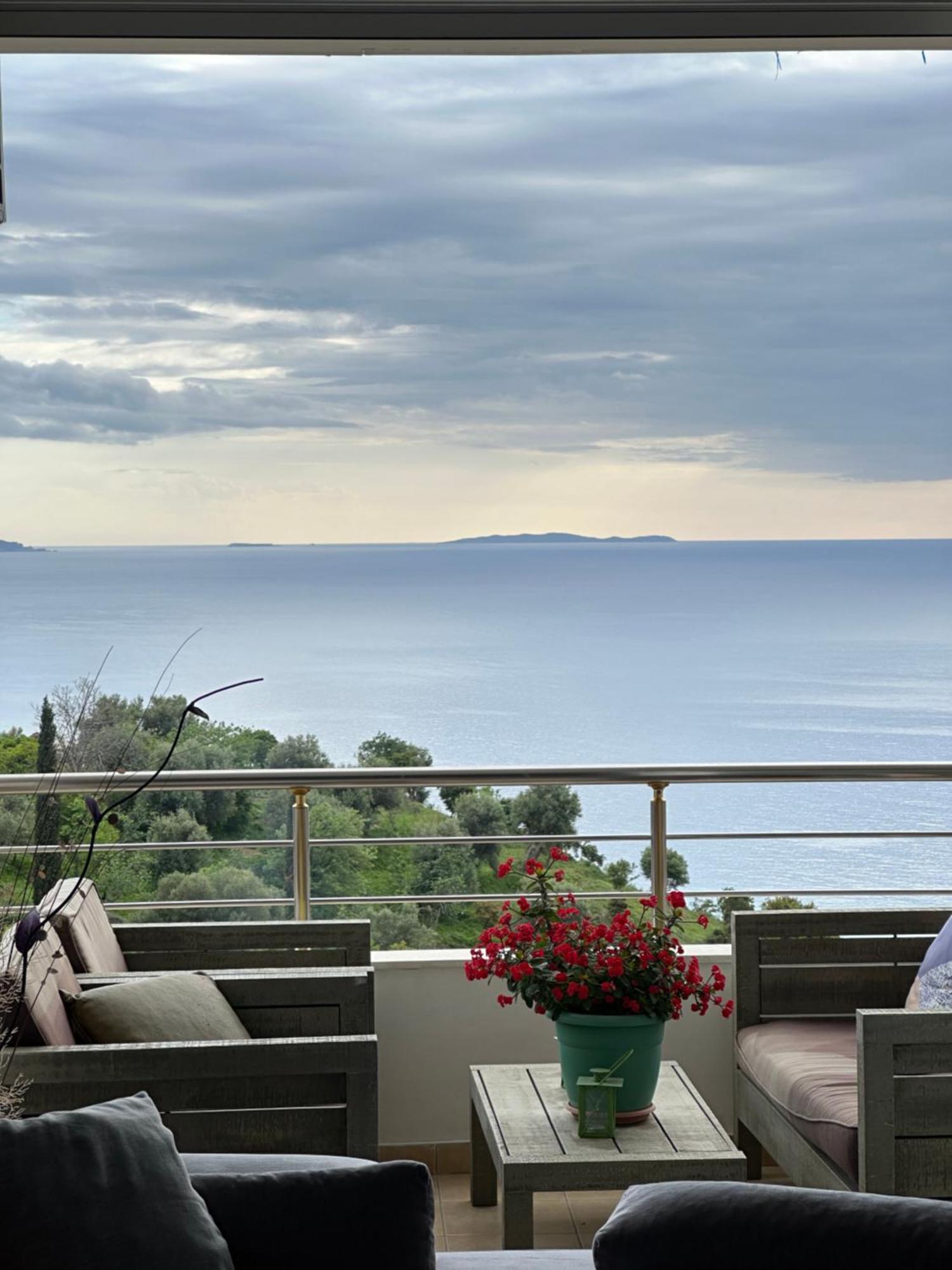 Selami Sea View Apartments Lukovë Esterno foto